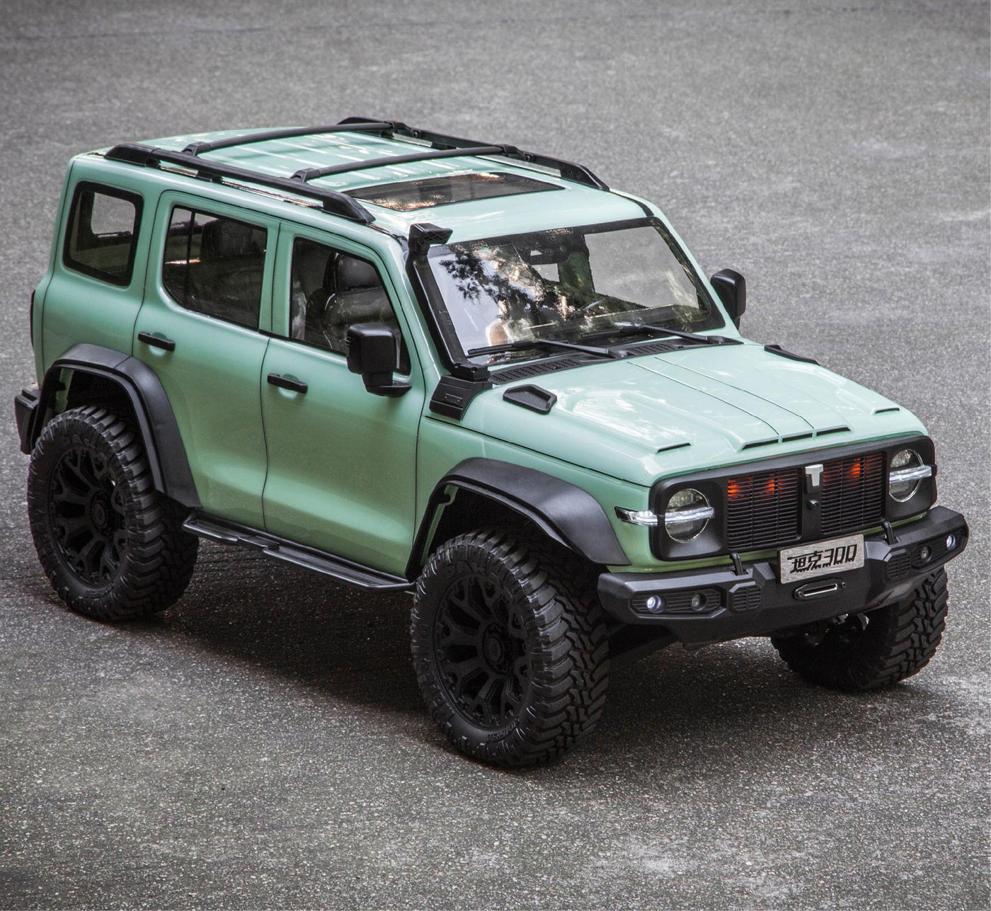 Traction Hobby GWM Tank 300CT 1/8 Competition Edition Crawler ( Battery & Charger Not Included)